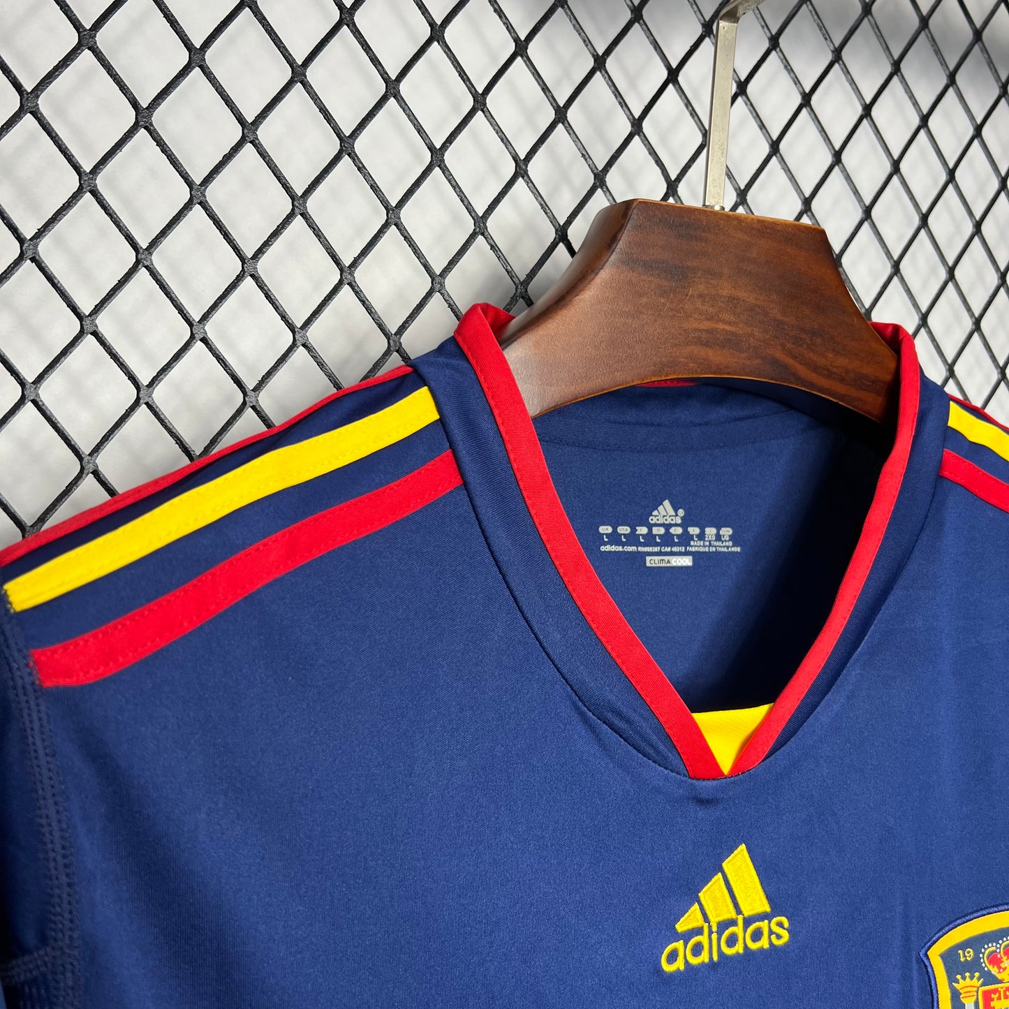 Retro Spain 2010 Away Home Shirt