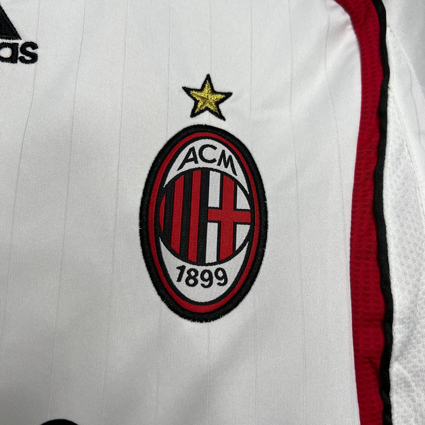 Retro AC Milan 2006/07 Away Home Shirt