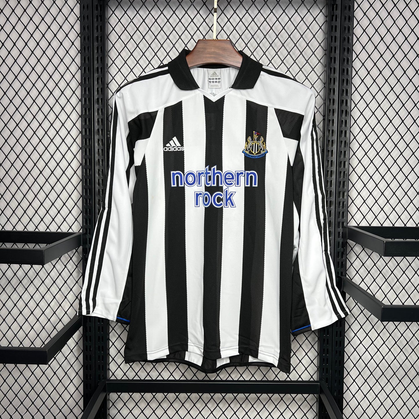 Retro Newcastle United 2003/05 Home Long Sleeves Shirt