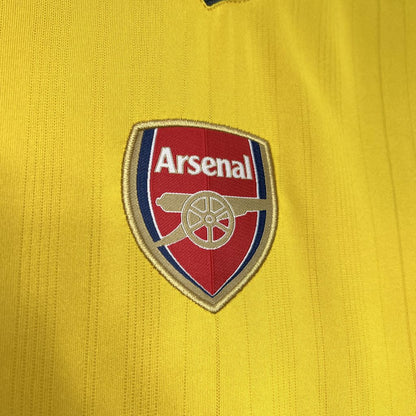 Retro Arsenal 2005/06 Away Shirt