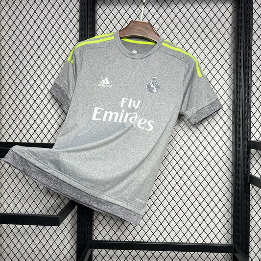 Retro Real Madrid 2015/16 Away Shirt