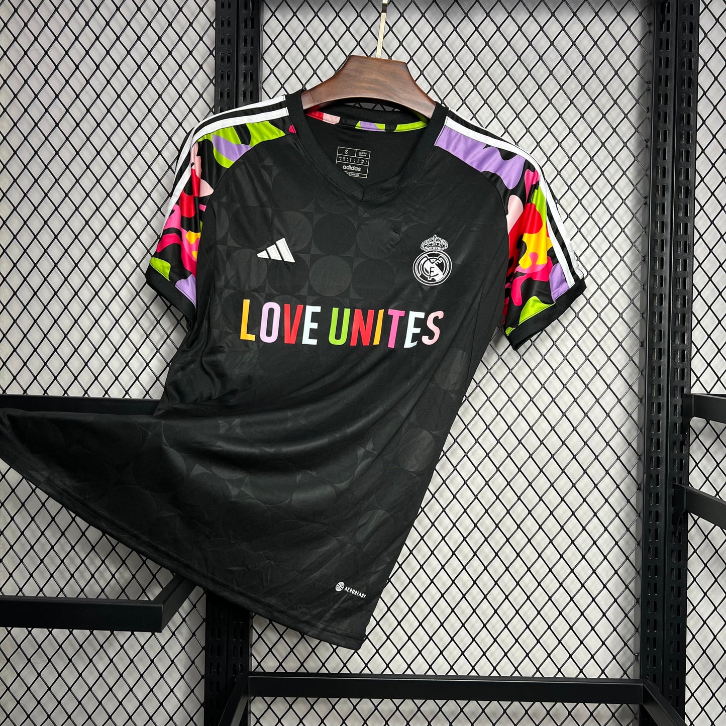 Real Madrid 2024/25 Pre-Match Training Shirt