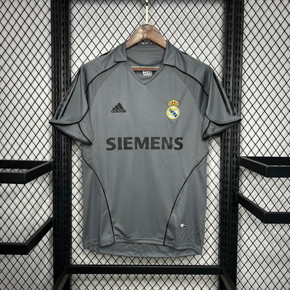 Retro Real Madrid 2005/06 Third Away Home Shirt