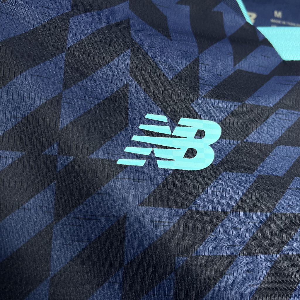 FC Porto 2024/25 Third Away Shirt