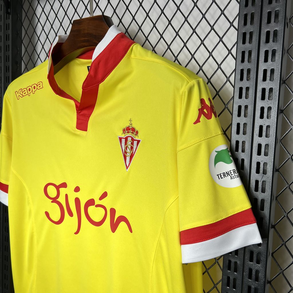 Retro Sporting de Gijon 2015/16 Away Shirt