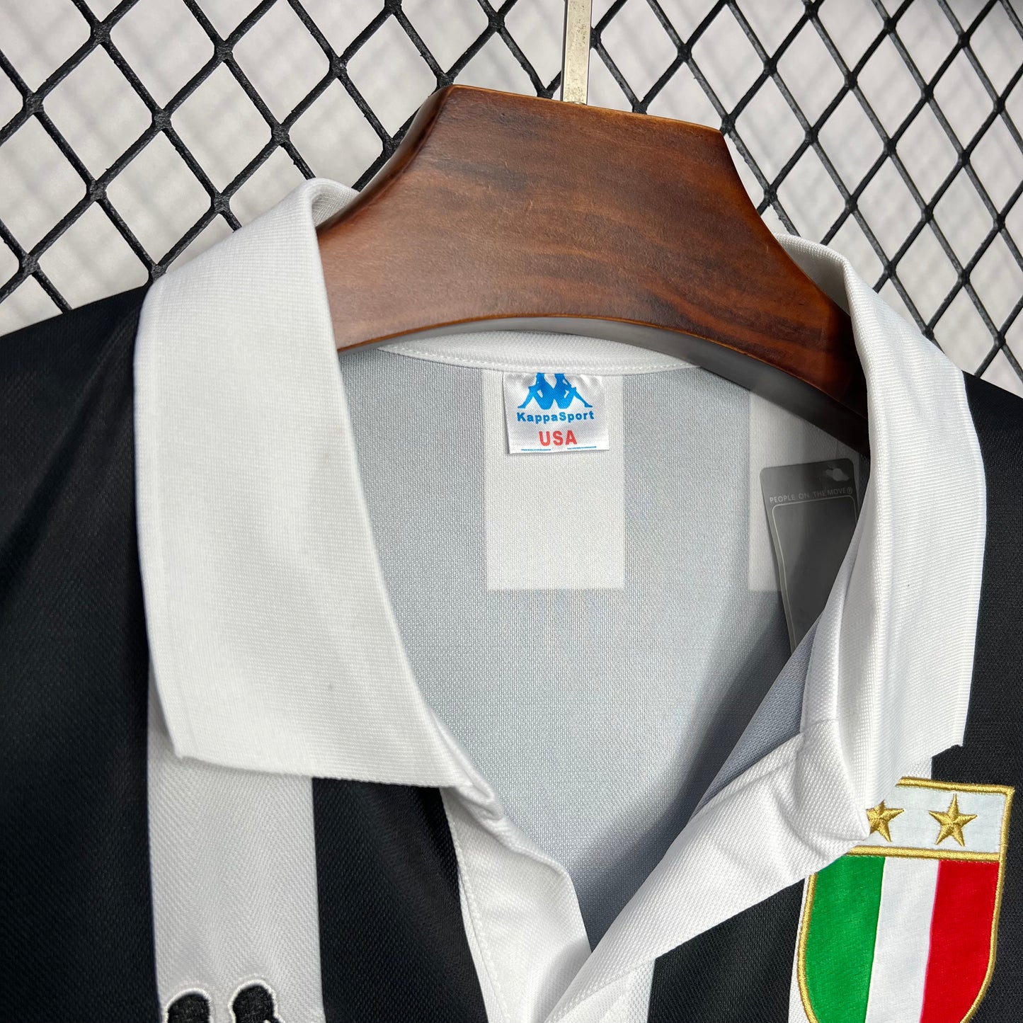 Retro Juventus 1984/85 Home Shirt