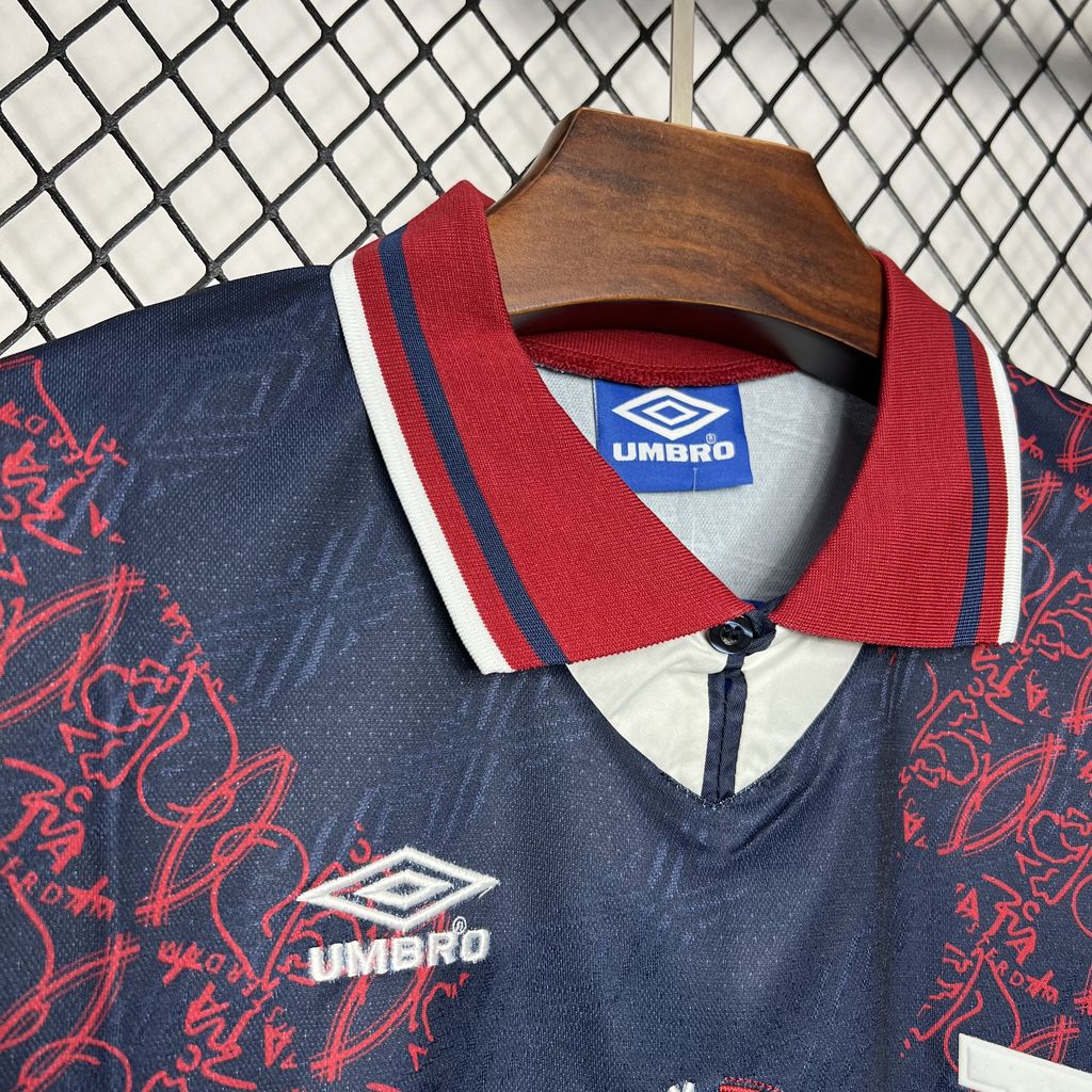 Retro Ajax 1994/95 Away Shirt