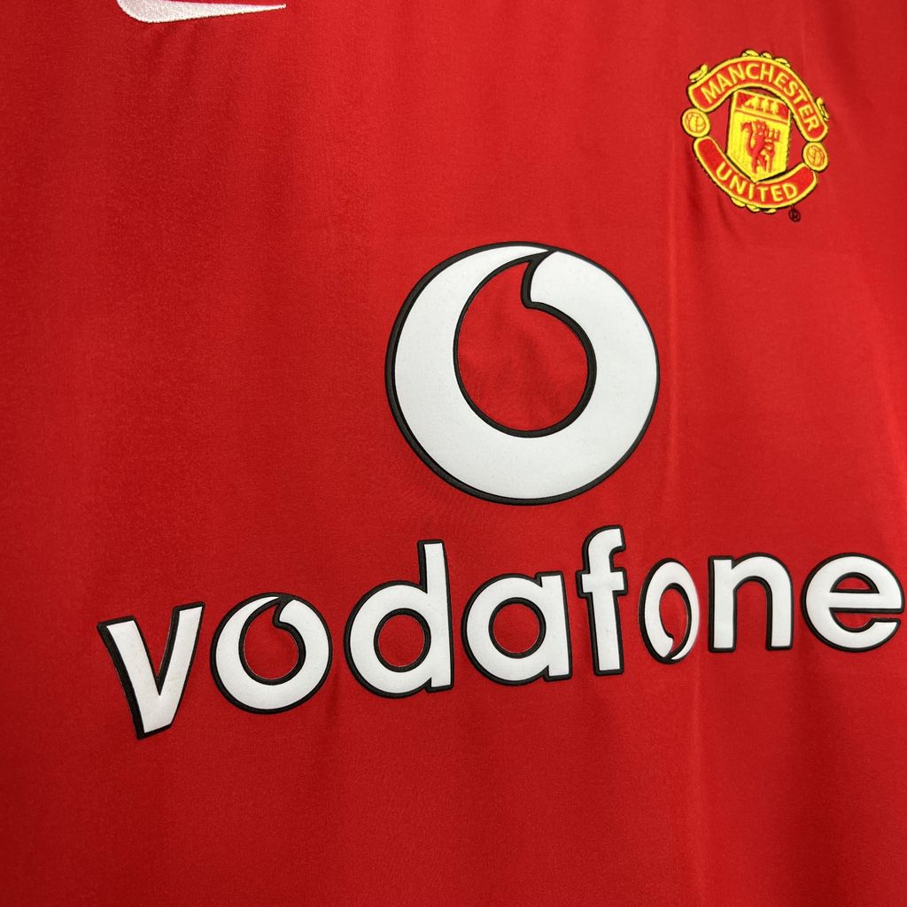 Retro Manchester United 2002/04 Home Shirt