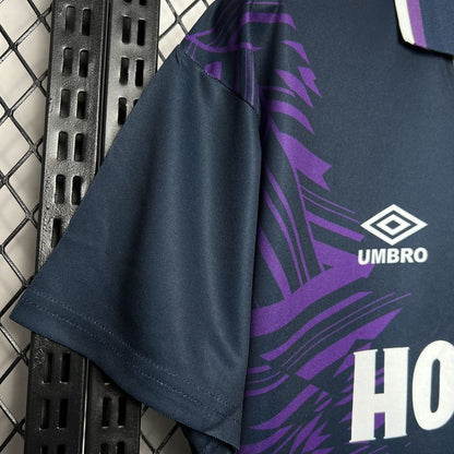 Retro Tottenham Hotspur 1994/95 Away Shirt