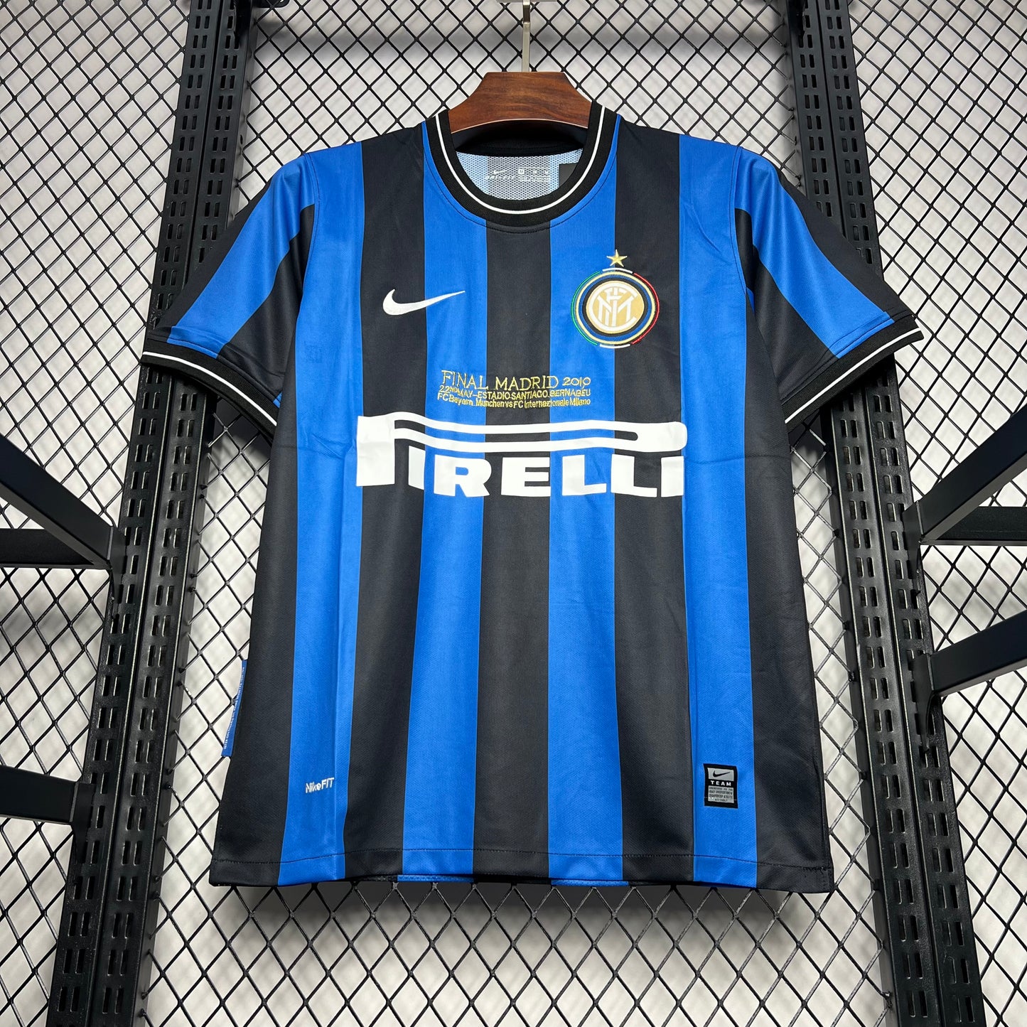 Retro Inter Milan 2009/10 Home Shirt