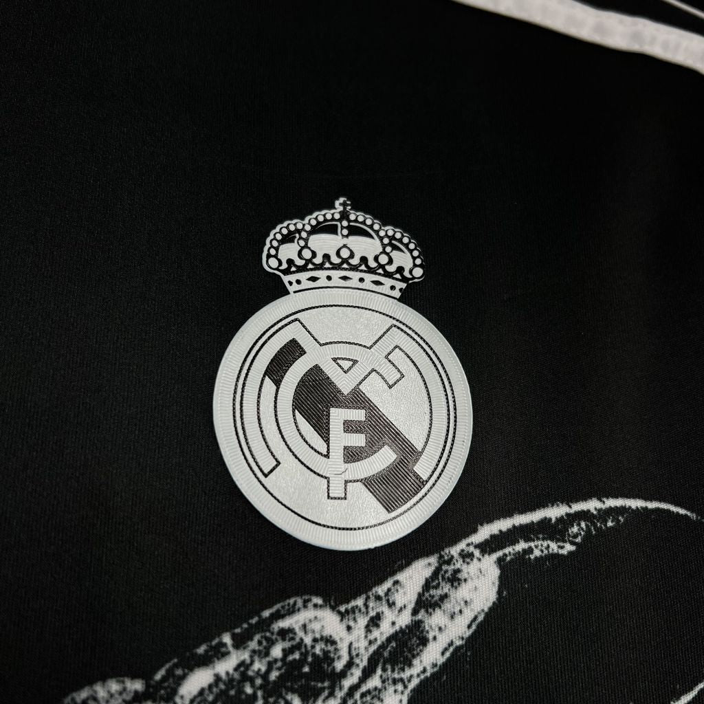 Retro Real Madrid 2014/15 Third Shirt