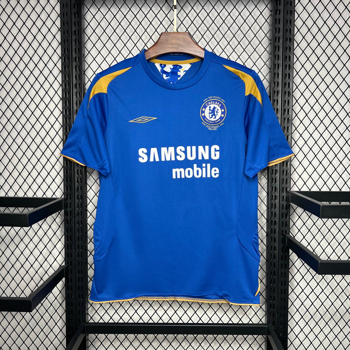 Retro Chelsea 2005/06 Centenary Home Shirt