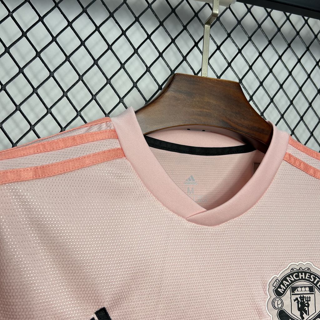 Retro Manchester United 2018/19 Away Shirt